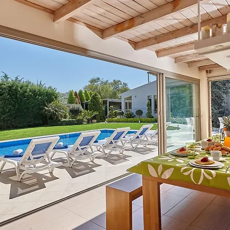 Villa Evergreen *
