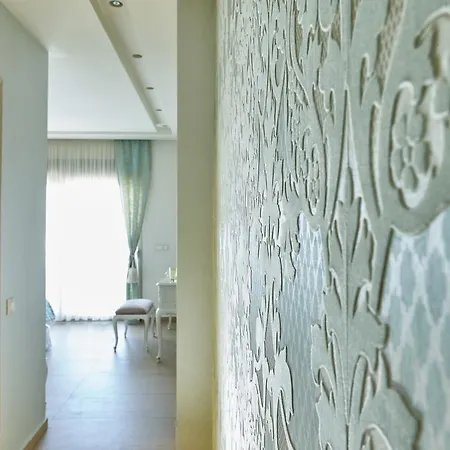 Evergreen Villa *